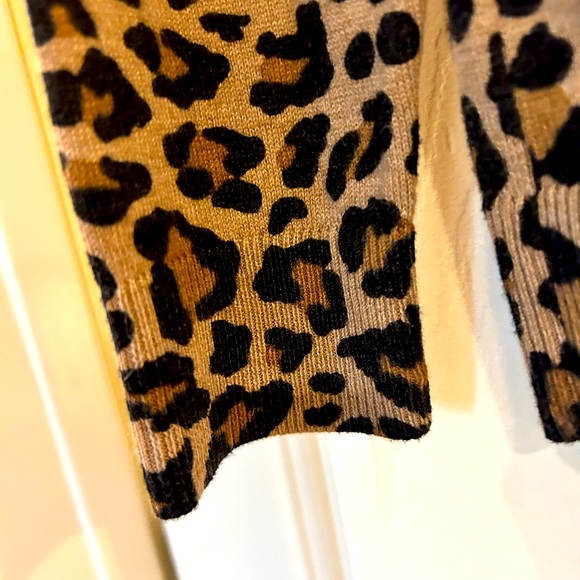 Amazon Essentials leopard print sweater! - Picture 7 of 9